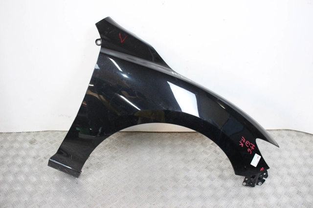 Переднє праве крило GHP952111A MAZDA