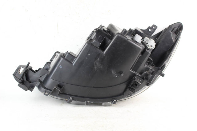 Фара передня права KA1L51030C MAZDA