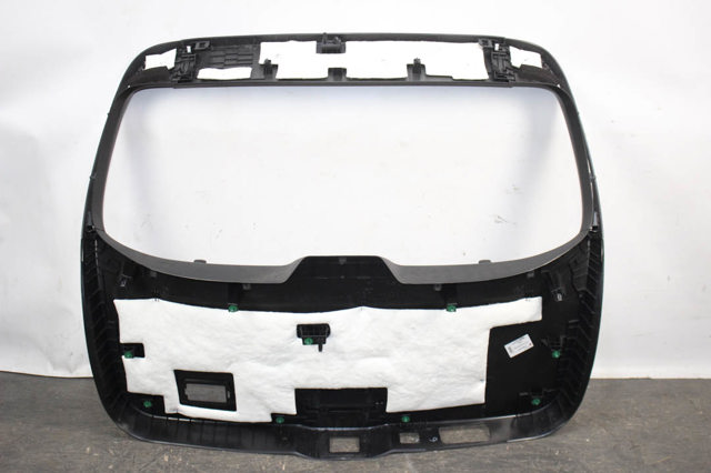 Обшивка багажника KB7W68960A MAZDA