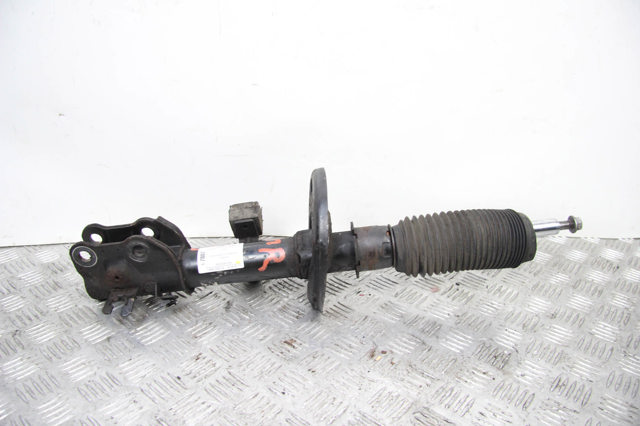 Стійка передня права KD3534700A MAZDA