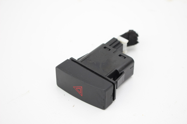 Кнопка аварійки KD45664H0 MAZDA