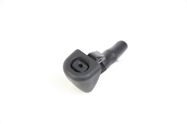 Форсунка омивача скла лобового, ліва KD5367510 MAZDA