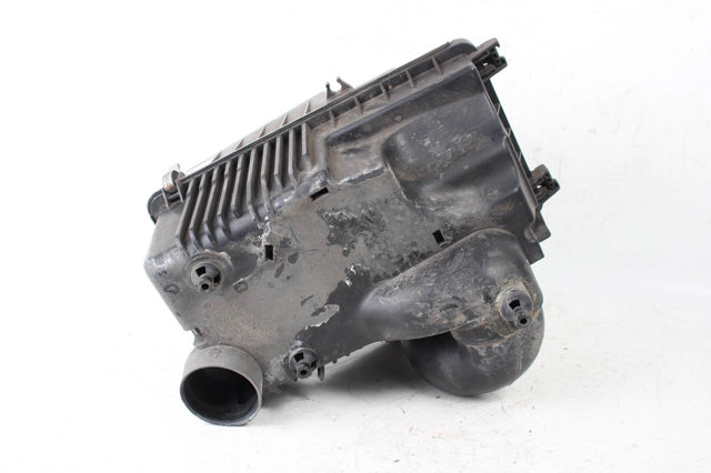 Корпус повітряного фільтра L81313320C MAZDA