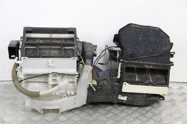 Корпус печі в зборі MN124235 MITSUBISHI