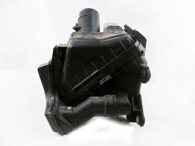 Корпус повітряного фільтра, нижня частина MN135267 MITSUBISHI