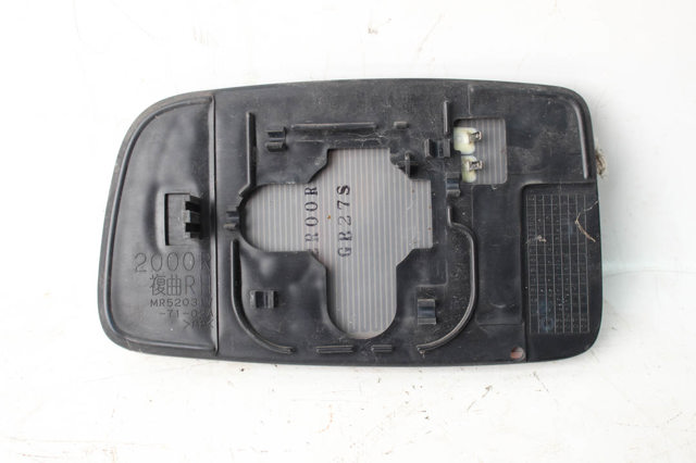 Дзеркальний елемент правий MN154602 MITSUBISHI