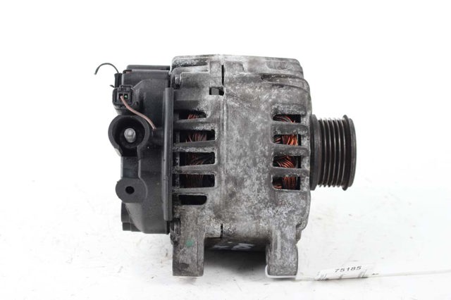 Авто генератор MN982557 MITSUBISHI