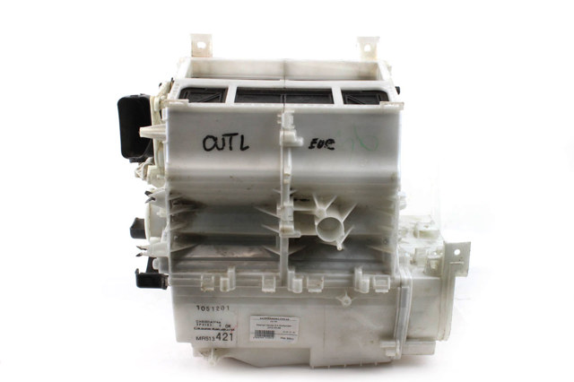 Корпус печі в зборі MR513421 MITSUBISHI