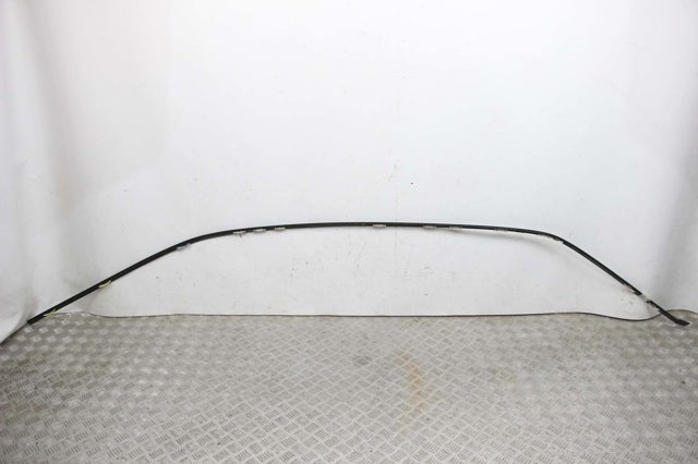 Накладка даху права MR520288 MITSUBISHI