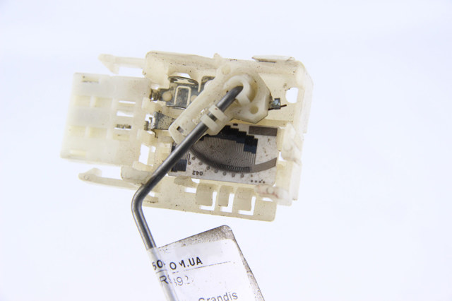 Датчик покажчика рівня палива MR970892 MITSUBISHI