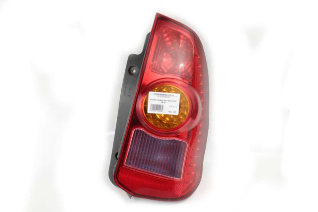 Задні ліхтарі Mitsubishi Space Star