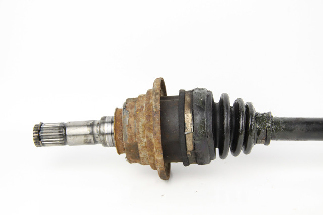 Піввісь задня, ліва RTA12560XB MAZDA