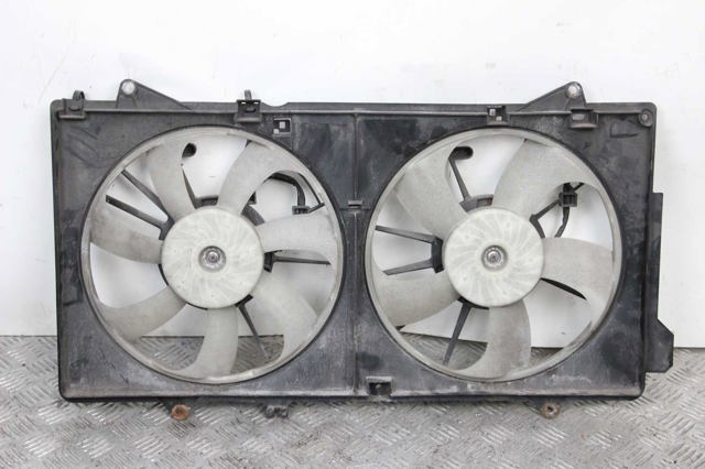 Кожух вентилятора SH1215210 MAZDA