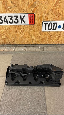 Кришка клапанів Volkswagen Transporter T5