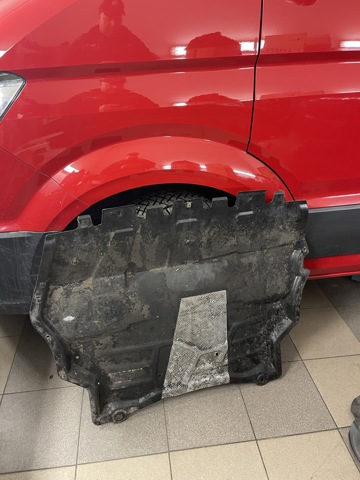 Захист моторного відсіку 5N0825235B VAG