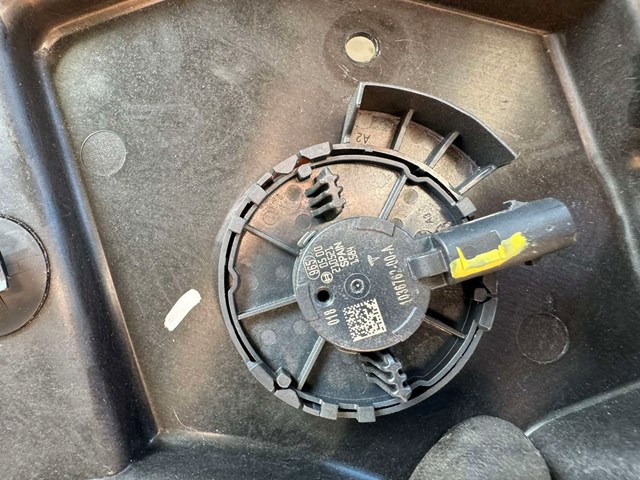 Датчик Ейрбег передній 103676200A TESLA