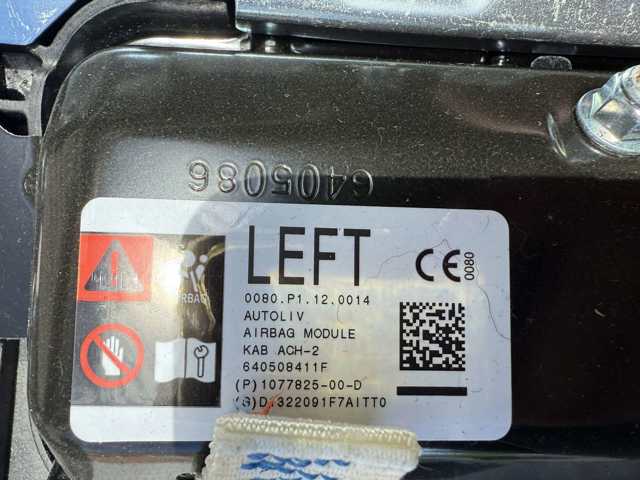 Ейрбег захисту колін нижня 107782500D TESLA