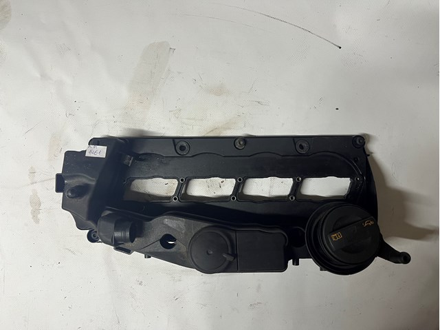Кришка клапанів 03L103469 VAG