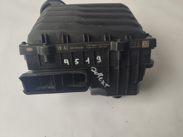 Коробка фільтра 5Q0129601BB VAG