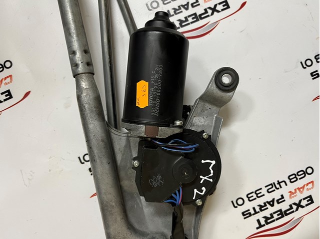 Двигун склоочисника лобового скла (трапеції) 8511048110 TOYOTA
