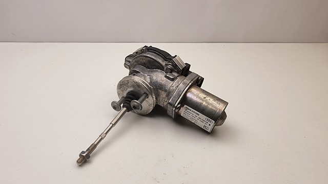 Модуль керування турбіною 06L145614B VAG