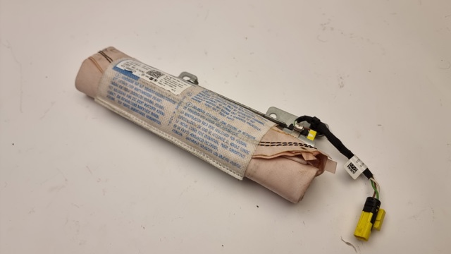 Подушка безпеки AIRBAG спинки сидіння, правого 5G0880442 VAG