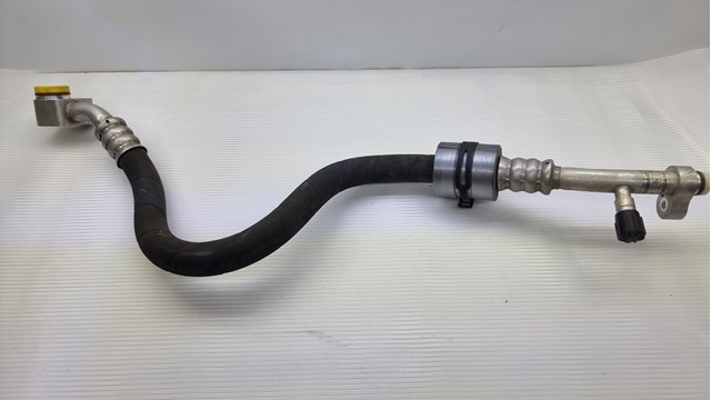 Шланг кондиціонера, від випарника до компресора 9223298 BMW