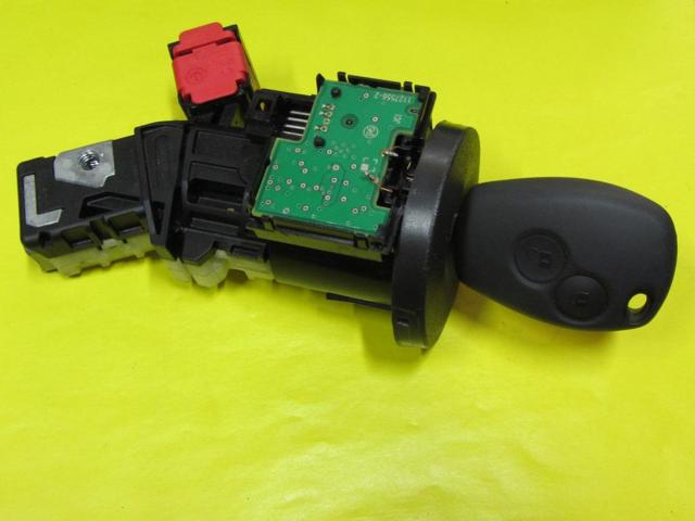 Контакти замку запалювання 487009186R RENAULT
