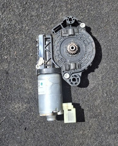 Двигун приводу люка 3G9877795G VAG