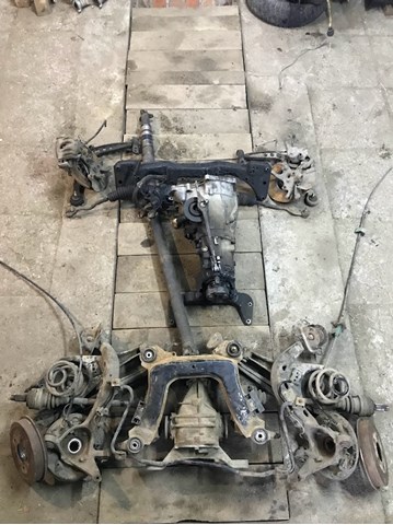 Вал карданний задній 26111229083 BMW