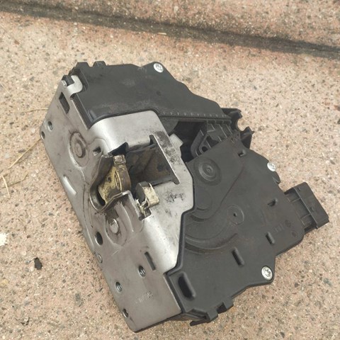 Замок дверей зсувних 1361337080 FIAT