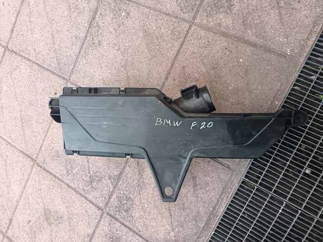 Корпус повітряного фільтра 13717597582 BMW