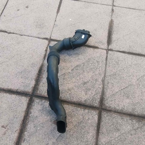 Патрубок повітряний, вхід повітряного фільтра 165556691R RENAULT