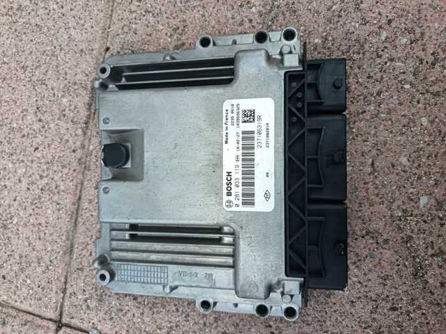 Блок електронного управління 237106319R RENAULT
