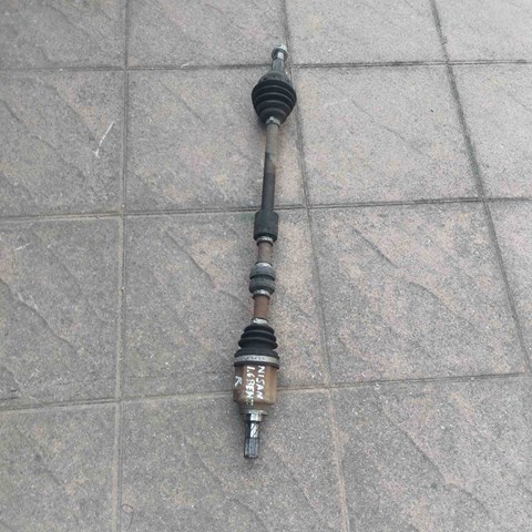 Піввісь передня, права 391001KA0A NISSAN