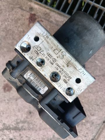 Блок керування АБС (ABS) 8K0614517CP VAG
