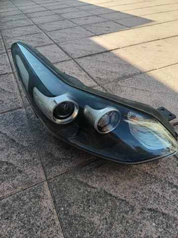 Фара правая 92102F1010 HYUNDAI