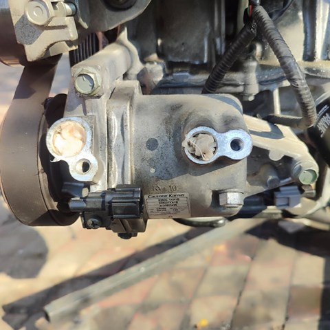 Компресор кондиціонера 926001KA1B NISSAN