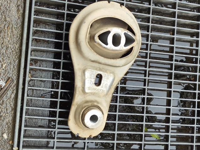 93866731 Renault (RVI)