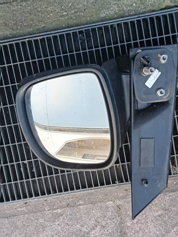 Праве бокове дзеркало A6398106016 MERCEDES