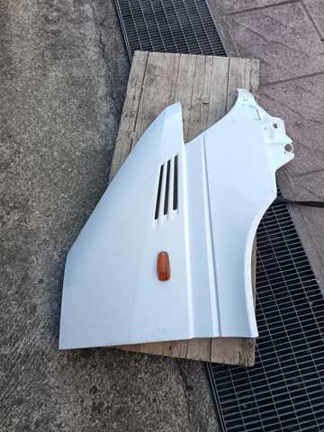 Переднє праве крило A9016307007 MERCEDES