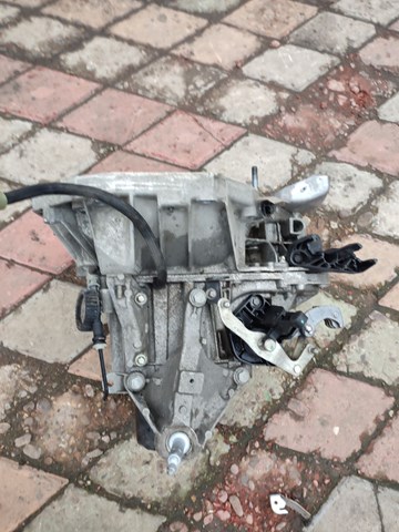 Коробка механіка в зборі Renault Scenic 2