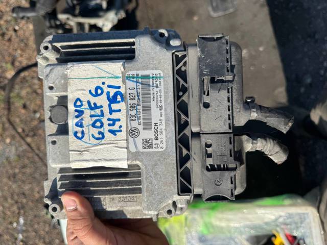 Блок електронного управління 03C906027G VAG