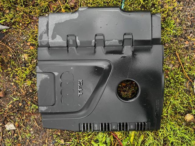 Екран двигуна 06J103925L VAG