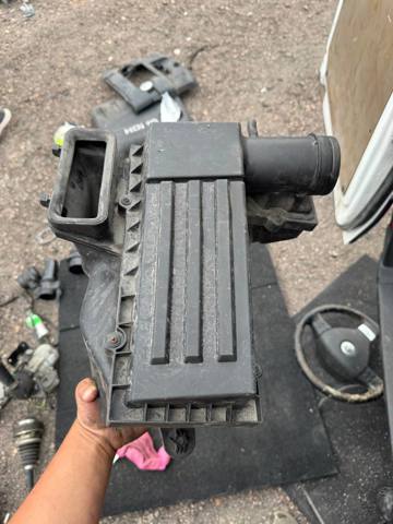 Коробка фільтра 1K0129607AC VAG