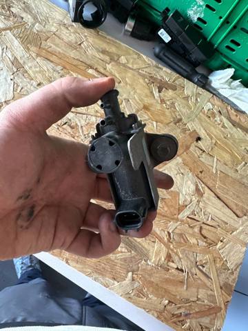 Перетворювач тиску (соленоїд) наддуву / EGR 2581933030 TOYOTA