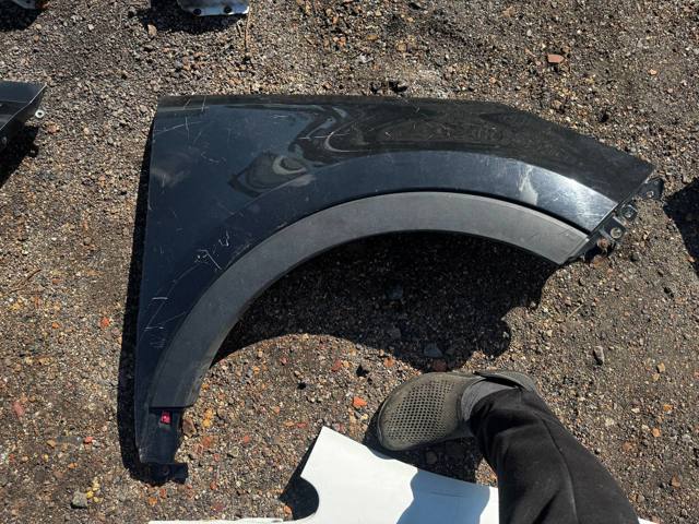 Переднє праве крило 663213W000 HYUNDAI