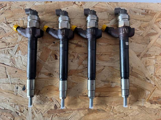 Форсунка інжектора 6C1Q9K546BC DENSO