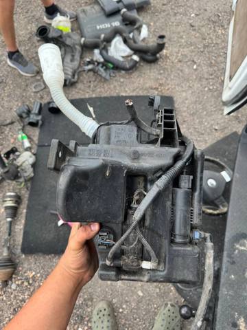 Водяний бачок омивача скла 6R0955453E VAG