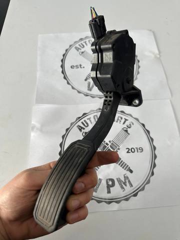 Підаль газу 7811012010 TOYOTA